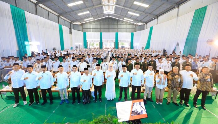 OJK dan PBNU Sinergi Perkuat Keuangan Syariah dan Kemandirian UMKM di Pesantren Tegalrejo Magelang