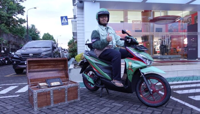 Konsumen Pertama di Makassar Terima Honda BeAT One Piece x Tahilalats, Edisi Terbatas Hanya 25 Unit di Indonesia
