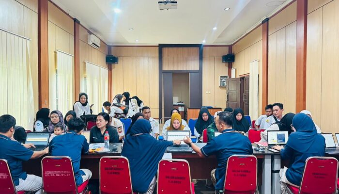 Pojok Pajak KPP Pratama Kendari Layani Ratusan ASN Konawe Utara Aktivasi Coretax DJP