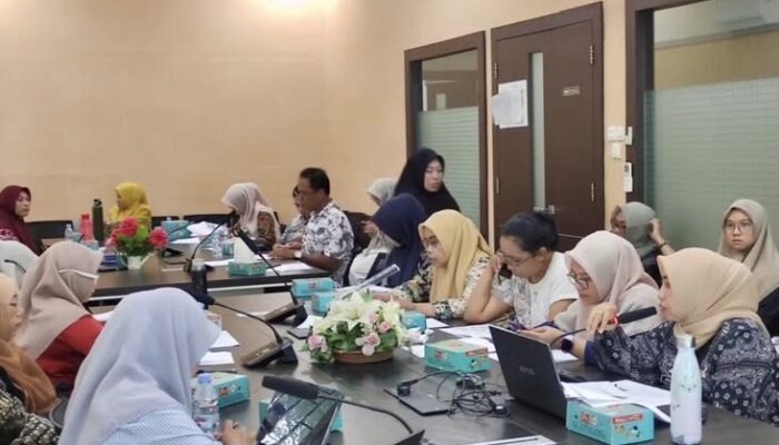 Distaru Kota Makassar Gelar Rapat Laporan Akhir Tiga Jasa Konsultan Bidang Pemanfaatan Ruang