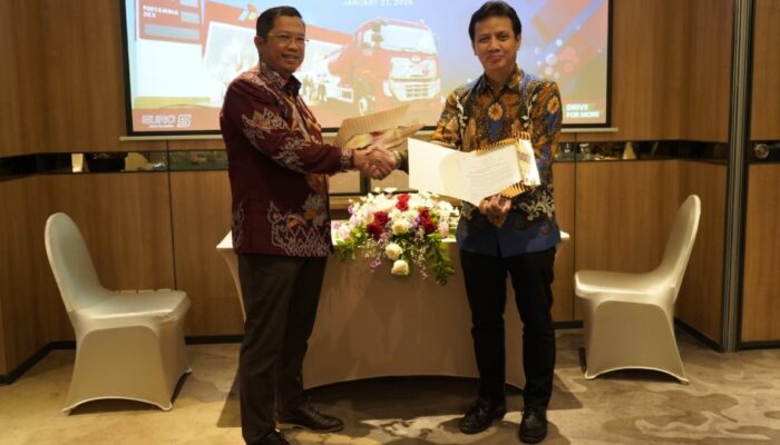 Kemitraan Strategis Astra UD Trucks–Pertamina Patra Niaga Tingkatkan Keandalan Distribusi Energi