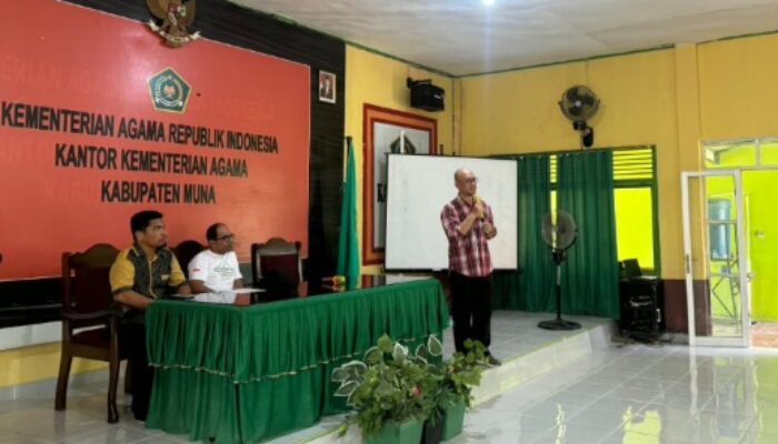 Tingkatkan Kepatuhan Pajak, KP2KP Raha Gelar Asistensi SPT Tahunan di Kemenag Muna