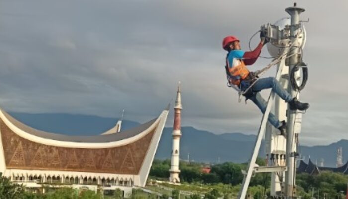 Terus Tumbuh, XLSMART Raih Dobel Digit