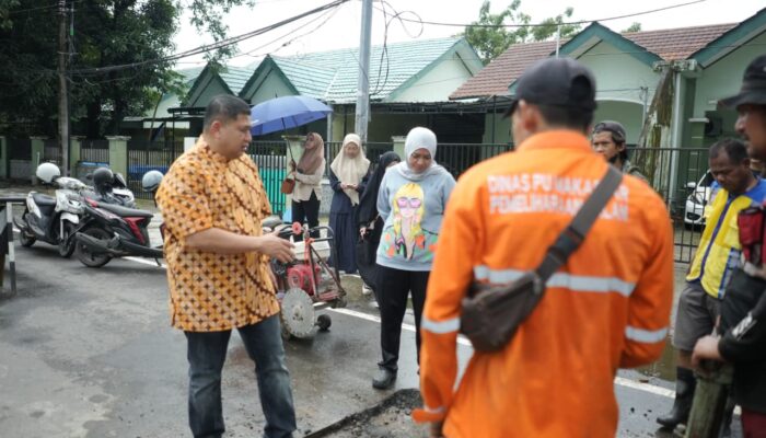 Respon Cepat Keluhan Warga, Wali Kota Munafri Perbaiki Jalan Garuda, Mariso