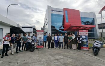 Asmo Sulsel Bekali Karyawan Astra Traknus Makassar dengan Edukasi Safety Riding dan Pengalaman Motor Listrik Honda