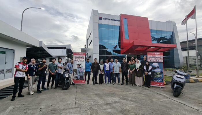 Asmo Sulsel Bekali Karyawan Astra Traknus Makassar dengan Edukasi Safety Riding dan Pengalaman Motor Listrik Honda