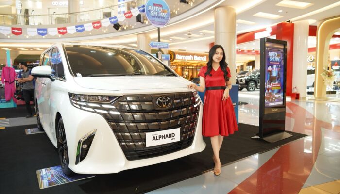 Toyota Hybrid Tawarkan Irit BBM, Harga Jual Kembali Stabil