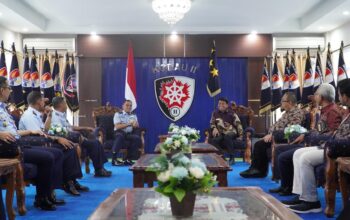 Kanwil DJP Sulselbartra Ajak Prajurit TNI AU Lapor SPT Lebih Awal Lewat Coretax