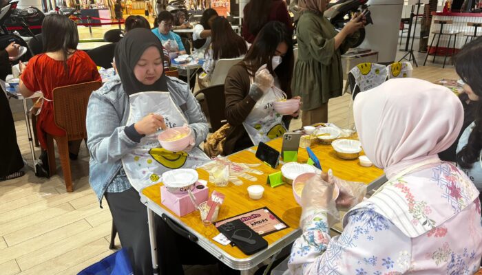 Asmo Sulsel Kolaborasi dengan Artsy Class Makassar, Gelar Baking Class dan Ajak Masyarakat Ekspresikan Hobi dan Kreativitas