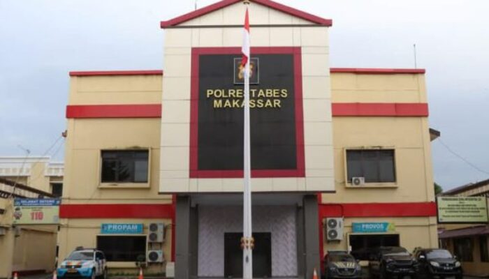 Gerombolan Geng Motor Serang Markas Samapta Polrestabes Makassar Saat Waktu Berbuka