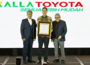 CEO Kalla Toyota Robby Wijaya Raih Indonesia Best CEO 2025 dari SWA Media Group