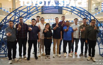 Veloz Hybrid EV Tampil Perdana di Makassar Melalui Toyota Space