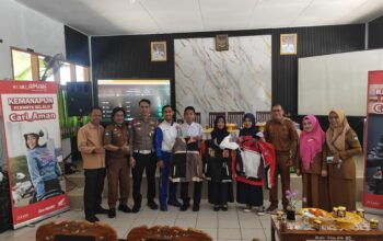 Asmo Sulsel Edukasi 40 Siswa SMPN 3 Sungguminasa Gowa, Tanamkan Kesadaran Safety Riding Sejak Dini