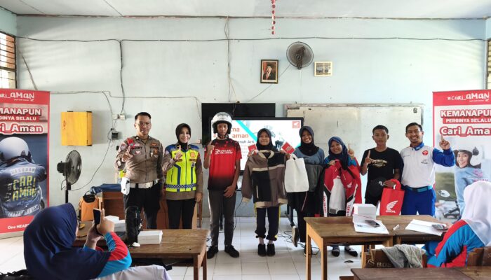 Asmo Sulsel Edukasi Safety Riding Siswa SMAN 8 Gowa, Tekankan Pentingnya Fokus dan Perlengkapan Berkendara