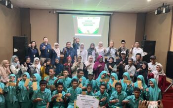 PT Pegadaian Perkuat Komitmen Pendidikan Lewat Program Beasiswa untuk Siswa Maros