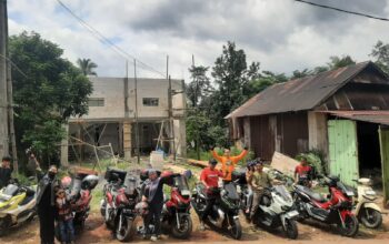 Gowata Sakti Motor Donasikan 10 Al-Quran untuk Masjid di Gowa dalam Rangka Anniversary ke-19
