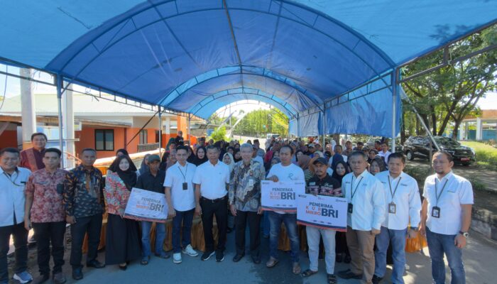 OJK Sulselbar dan Pemkab Bulukumba Perkuat Literasi Keuangan Masyarakat Pesisir Melalui Program EKI dan KNMP