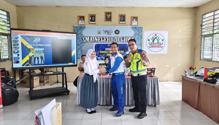 Asmo Sulsel Bersama Polres Gowa Berikan Edukasi Safety Riding bagi Siswa SMAN 20 Gowa