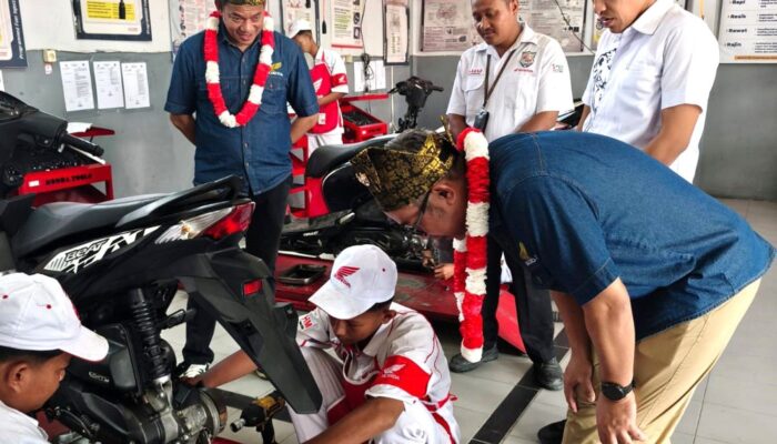 Pelajar di Daerah Bisa Naik Kelas Lewat TEFA Astra Honda