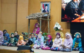 SD Islam Athirah 2 Lestarikan Budaya Bugis Lewat Drama, Bupati Sidrap Beri Apresiasi
