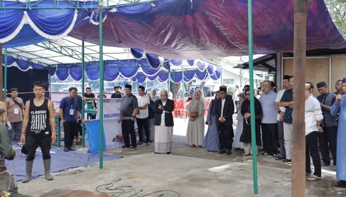 Dirut Pelindo Hadiri Penyerahan Hewan Kurban Serentak Regional 4