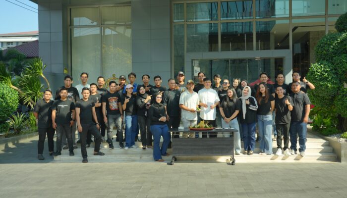 Vasaka Hotel Makassar Wujudkan Kepedulian Sosial Melalui Program CSR Berbagi Kurban di Hari Raya Idul Adha