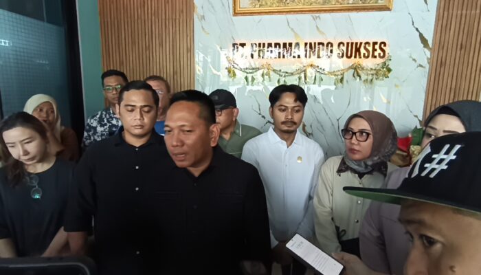 DPRD Temukan Dugaan Pelanggaran Gudang Obat, Ismail Pilih Tahan Penyegelan demi Jaga Distribusi