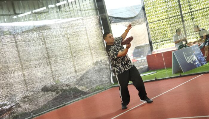 Munafri Turun Langsung Bertanding, Turnamen Padel IKAPTK Jadi Ajang Pererat Solidaritas Purnapraja