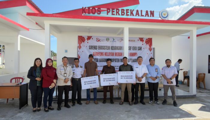 OJK Sulsel Sulbar dan TPAKD Mamuju Tengah Edukasi Nelayan dan UMKM tentang Keuangan