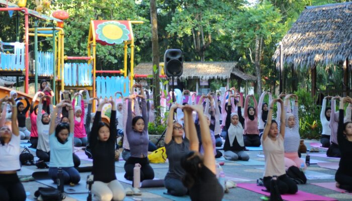 Nature Yoga Bugis Waterpark Adventure Hadirkan Pengalaman Olahraga yang Menyegarkan