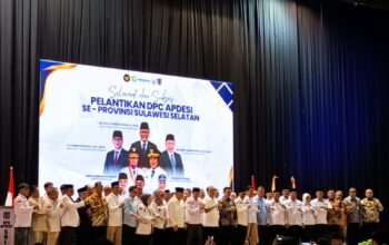 Pelantikan APDESI Sulsel, Zulhas Tegaskan Peran Desa Sukseskan Kopdes dan MBG