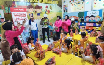 Asmo Sulsel Tanamkan Budaya #Cari_Aman Sejak Dini pada Siswa TK di Gowa