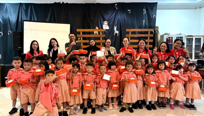 Sambut HUT ke-6, Vasaka Hotel Makassar Gelar CSR Bersama TK Pelita Kasih