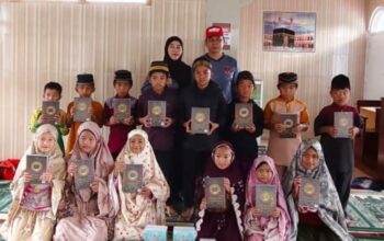 Aksi Sosial Honda ADV Chapter Gowa, Salurkan Al-Qur’an dan Buku Ibadah
