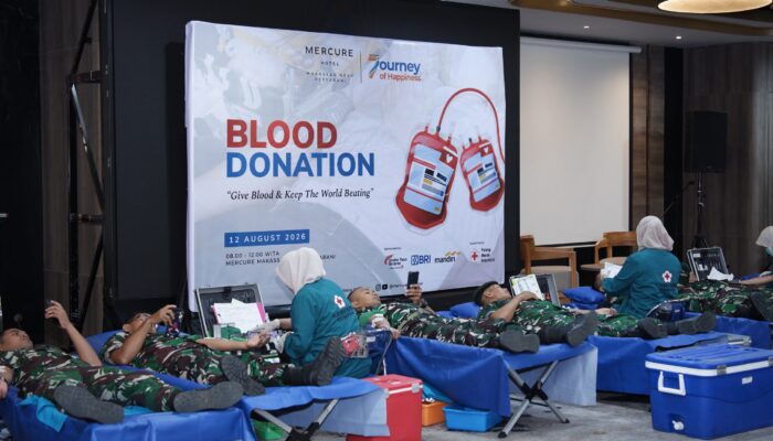 Mercure Makassar Nexa Pettarani Gelar Donor Darah dalam Rangka 7th Anniversary Bertema “Journey of Happiness”