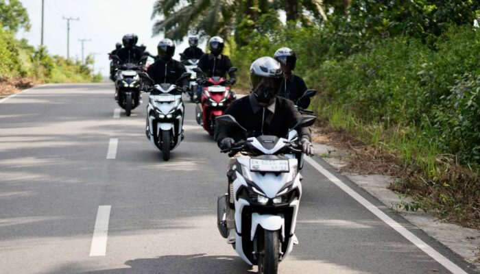 Tips Aman Berkendara Saat Hujan Abu Vulkanik