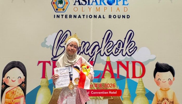 Siswi SD Athirah Baruga Raih Emas Olimpiade Internasional di Bangkok