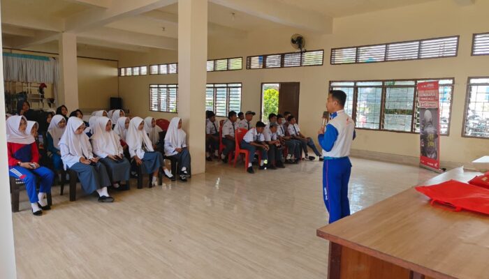 Safety Riding Asmo Sulsel Sasar Pelajar di Bone