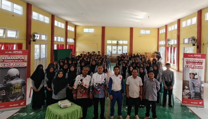 Dari Sengkang hingga Polewali, Asmo Sulsel Edukasi Safety Riding Pelajar