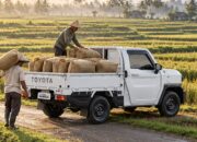 Efisien dan Bertenaga, Toyota Hilux Rangga Jadi Solusi Utama Pelaku Usaha Produktif