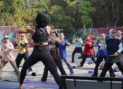 Poundfit dan Podcast Hadir di Ruang Hijau Bukit Baruga