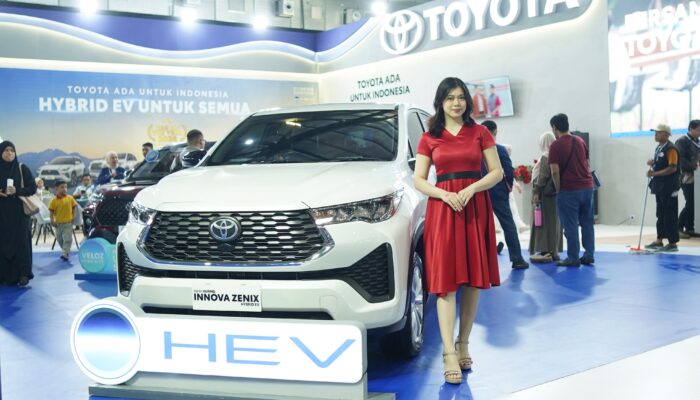 Innova Zenix Improvement 2026 Dilengkapi T Intouch Terbaru