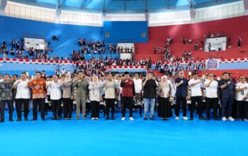 Munafri Dampingi Mensos Luncurkan Gerakan Peduli Tetangga di Makassar